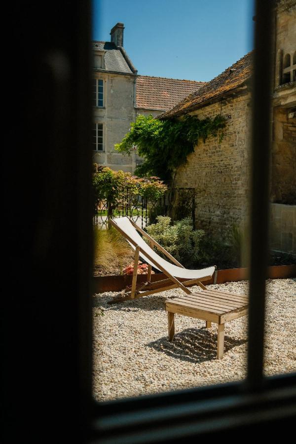 Le Domaine De L'Hostellerie Le Fresne-Camilly Exterior photo