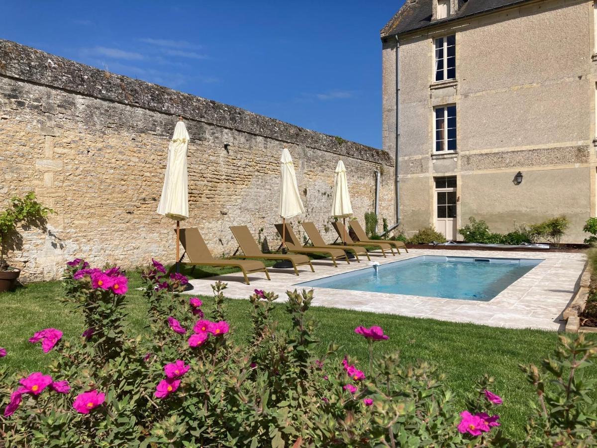 Le Domaine De L'Hostellerie Le Fresne-Camilly Exterior photo